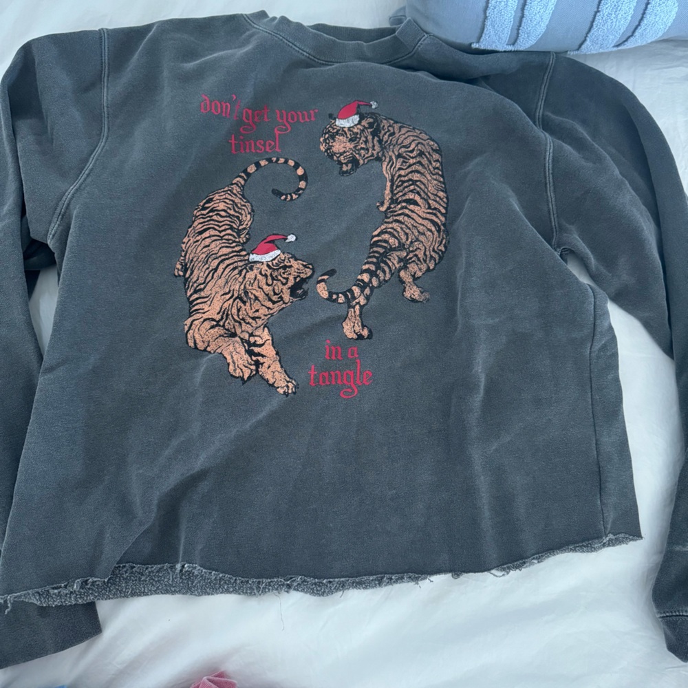 Living fully by Mallory Ervin crew neck sweatshirt